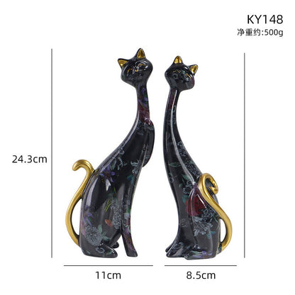 1Pcs European style oil painting couple cat animal ornaments, living room TV cabinet, foyer wine cabinet decoration, resin crafts